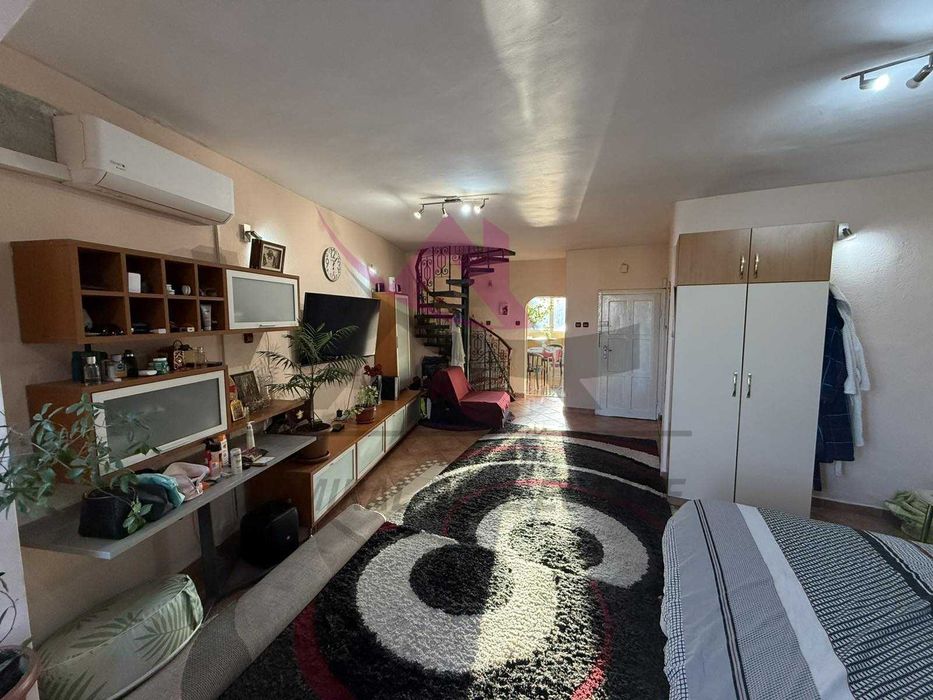 Продава се Мезонет в Варна, Център - 128 кв.м за 1188 €/кв.м - Снимка #8