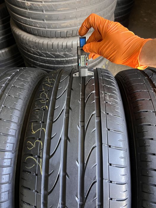 4 anvelope vara 235/50/18 , Bridgestone !