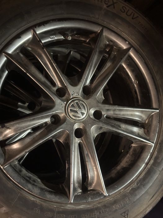 Комплект колес 255/55 R18 Triangle на на литых дисках