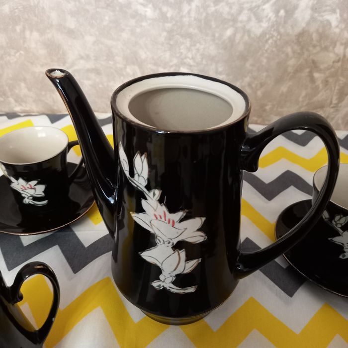 Чайный сервиз на 6 персон