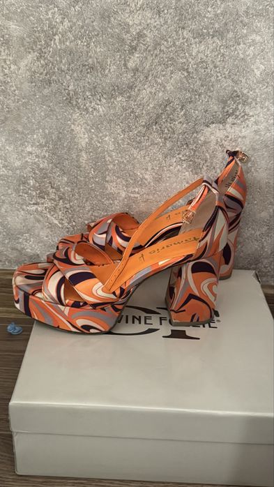 Обувки Nine west и Tamaris 38н