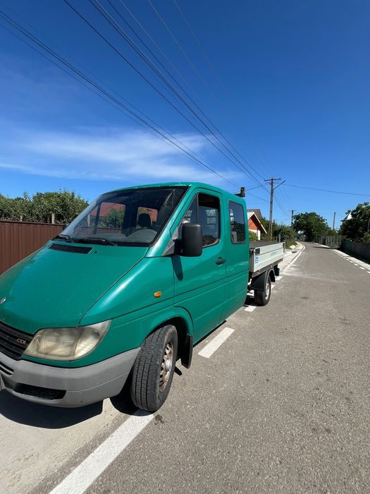 Mercedes Sprinter Doka 7 locuri + ladă