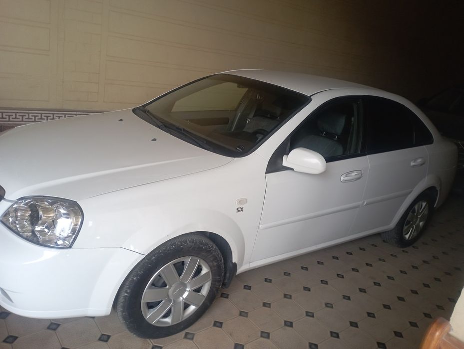 Lacetti 1.8 1 paz  mexanika metan 100