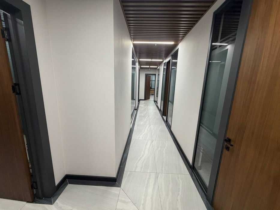 Сдам 250 м² Офис в Аренду в Бизнес центре. Ц-6. Минор. Юнусабадский!