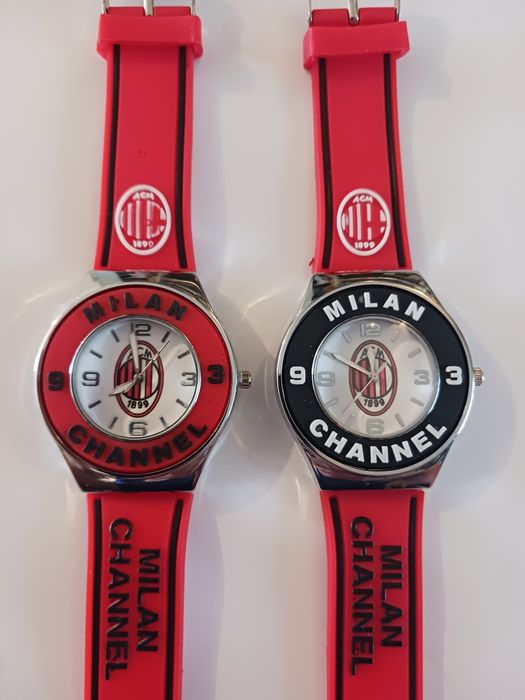 Часовник Barcelona ,Milan, Bayern Munchenn