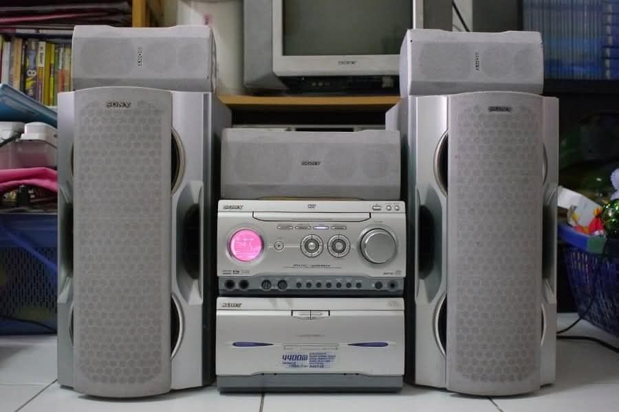 Музыкальный центр Sony MHC-WZ80D 600W