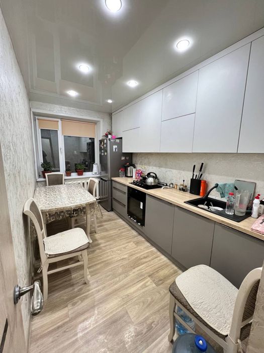 Продам 4-х комнатную квартиру