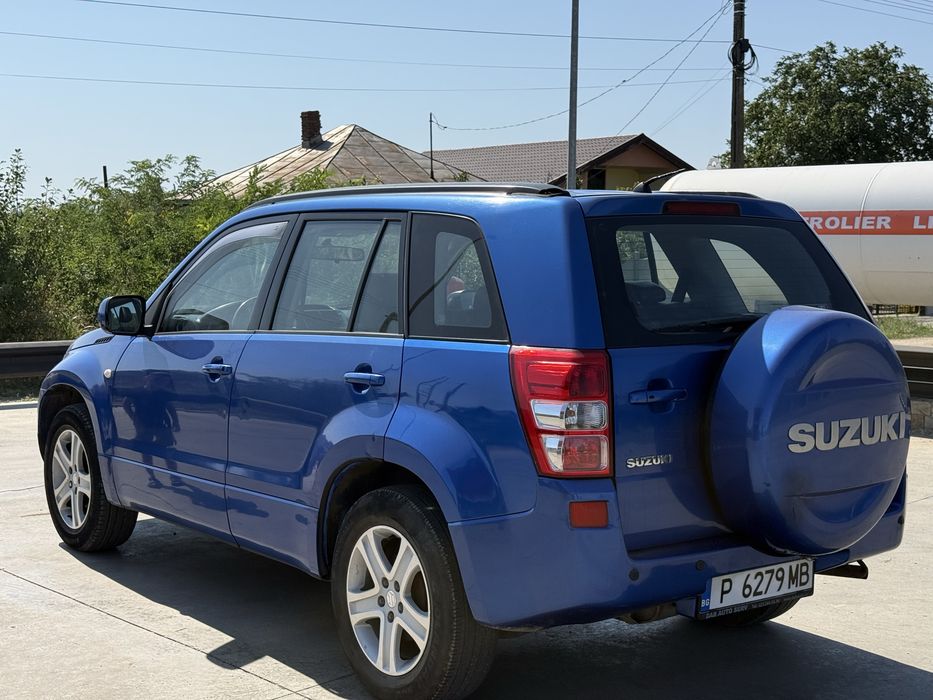 Se vinde suv pentru agrement