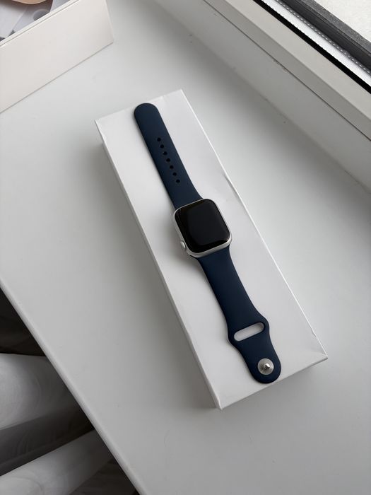 Apple Watch Series 9, 41 мм