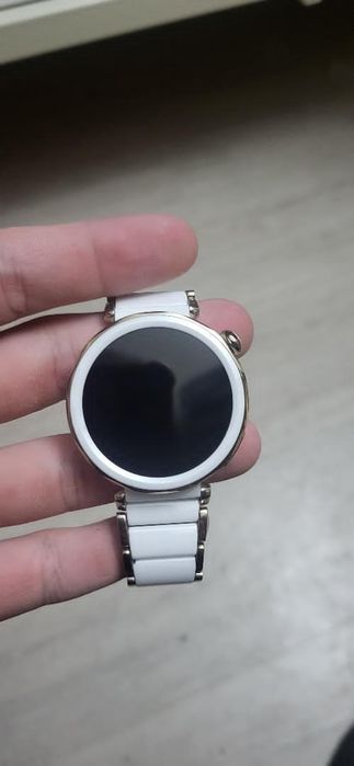 Часы Huawei Watch GT 5 Pro