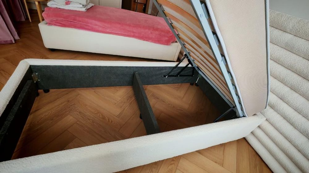 Срочно продам кровать