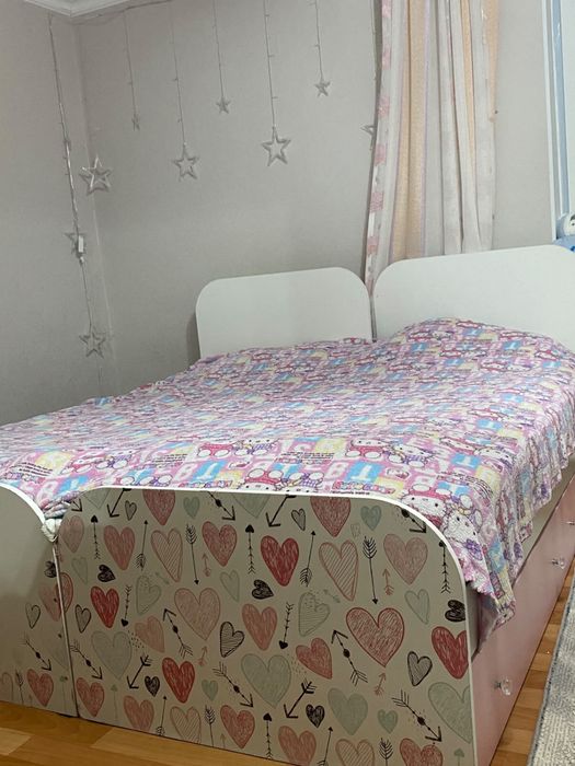 Срочно продам мебель , все по 5000 тг.