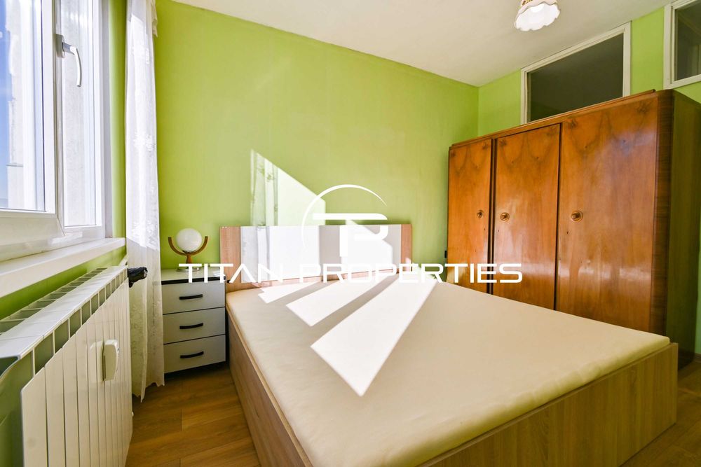 Дава се под наем Двустаен апартамент в София, Връбница 2 - 65 кв.м за 433.5 € - Снимка #1