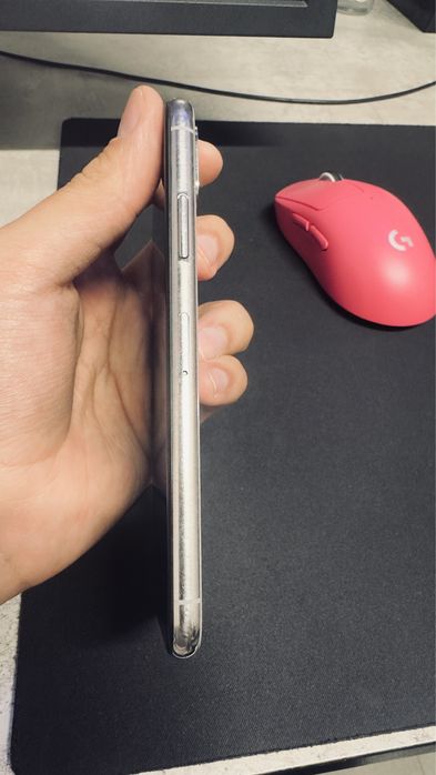 iPhone X 64GB White