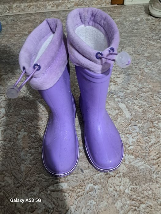 Продам резиновые сапоги