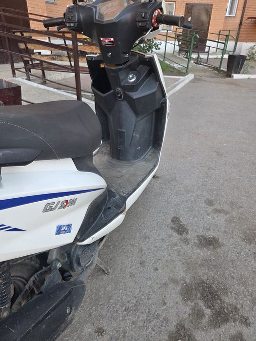 Продам скутер M10 (2023)