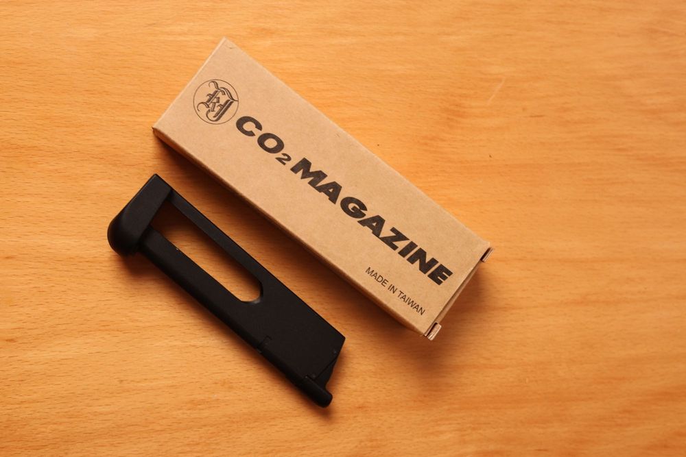 Пълнител за еърсофт пистолет KJ works M1911 Co2 25rds