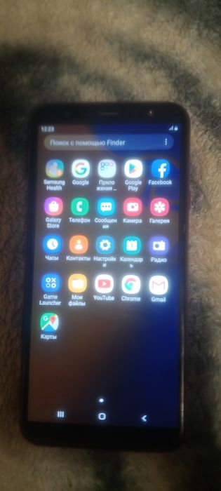 Продам телефон Самсунг j4+