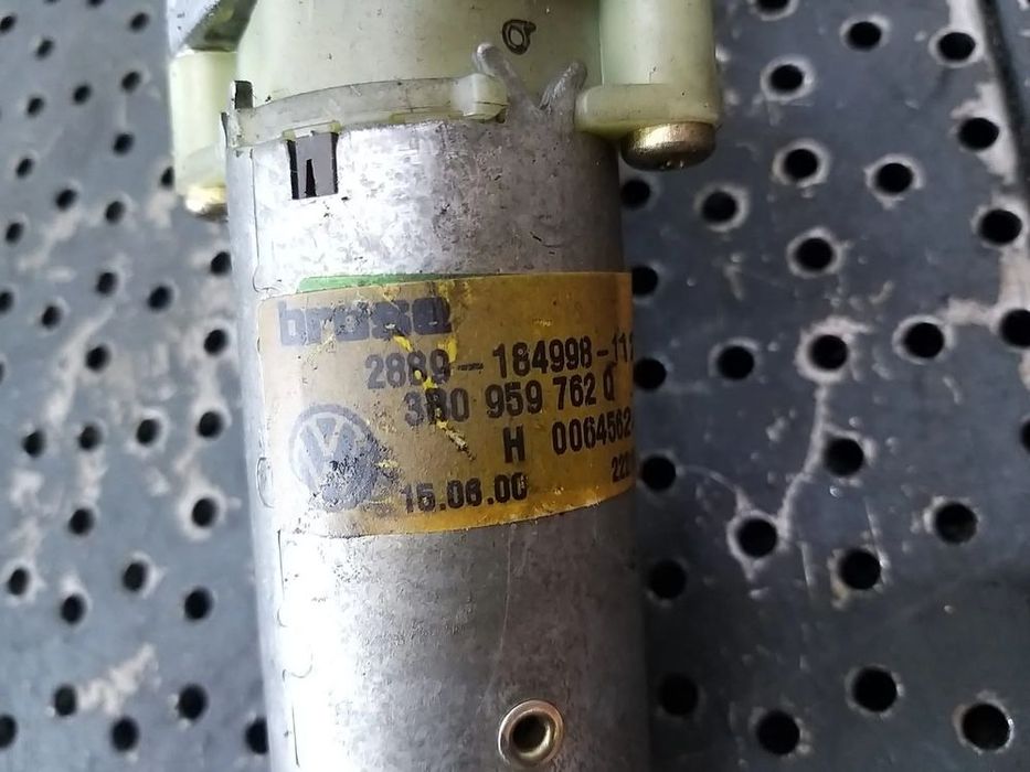 Motoras reglaj scaun dreapta audi a6 c5 4b 3b0959762q