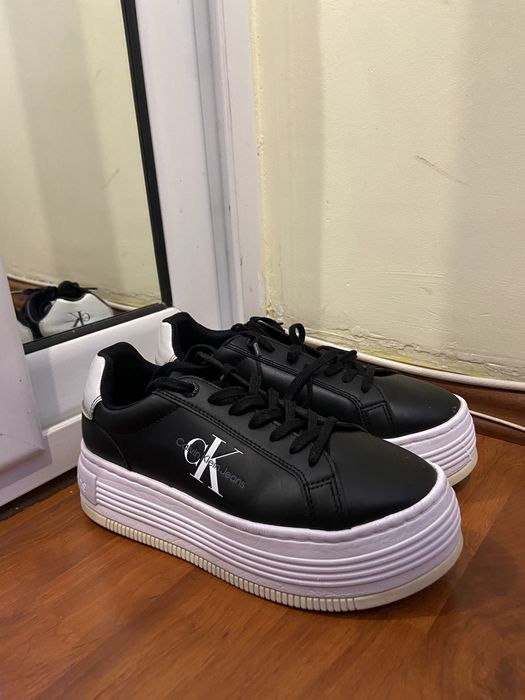 Adidasii Calvin Klein