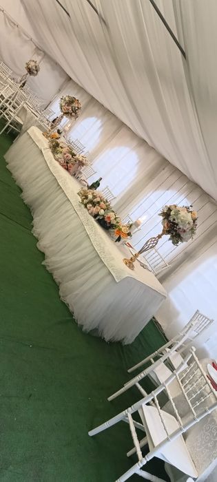 Inchiriez cort de evenimente