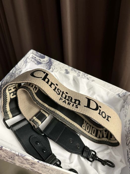 Дамска чанта модел Dior Saddle bag