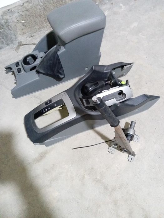 Gentra bar seli hamma yogi.