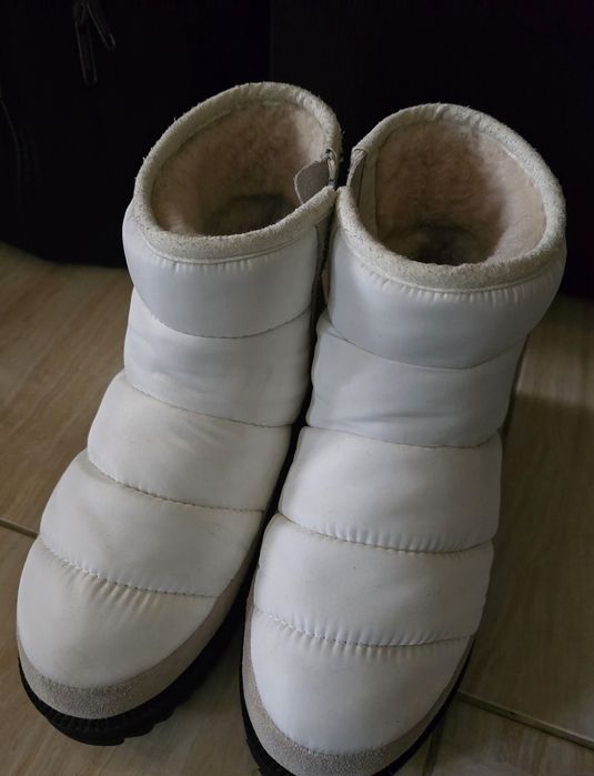 UGG cizme de zăpadă