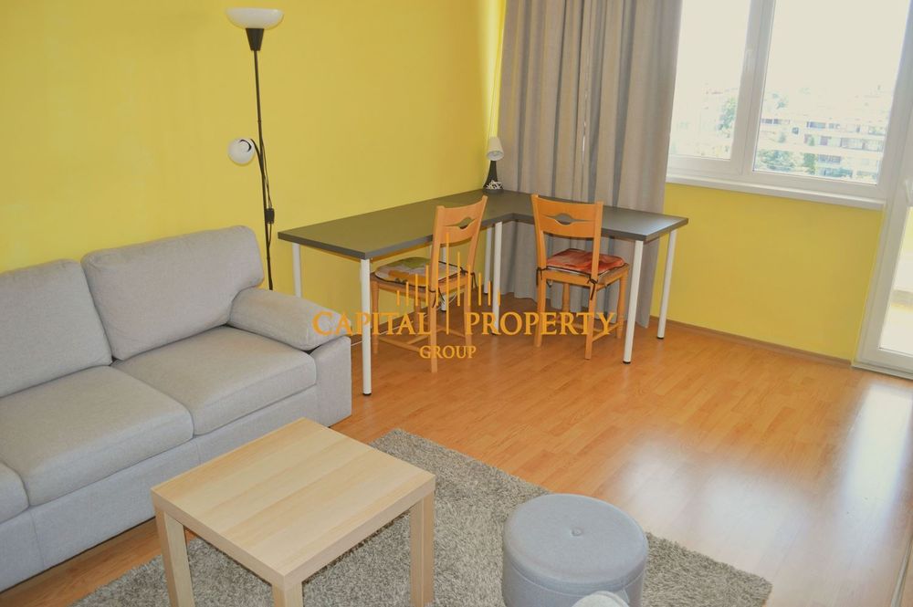 Дава се под наем Тристаен апартамент в Варна, Център - 60 кв.м за 400 € - Снимка #3