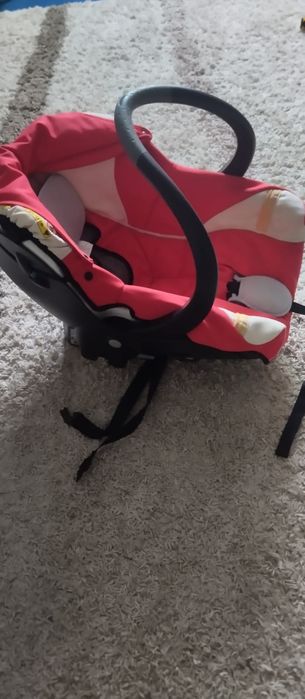 Детская коляска и авто-люлька