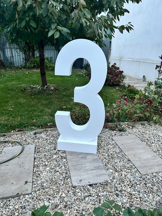 Logo-uri și litere volumetrice la comandă