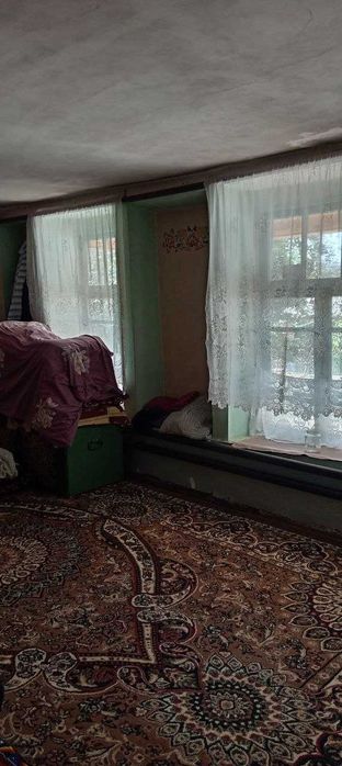 Parkent tumanida Hovli sotiladi