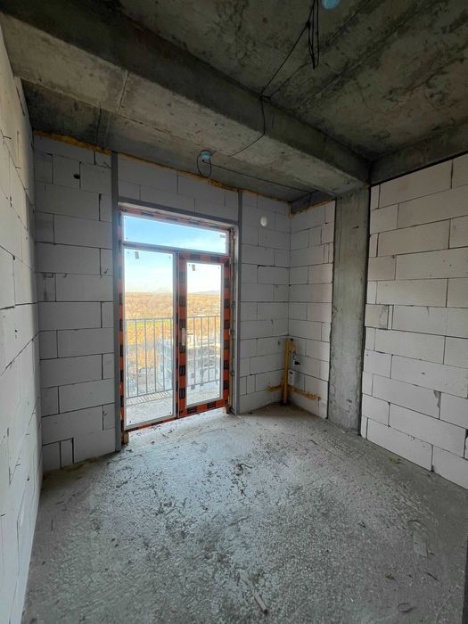 СРОЧНО Chinara Park 2/9/10 47 кв