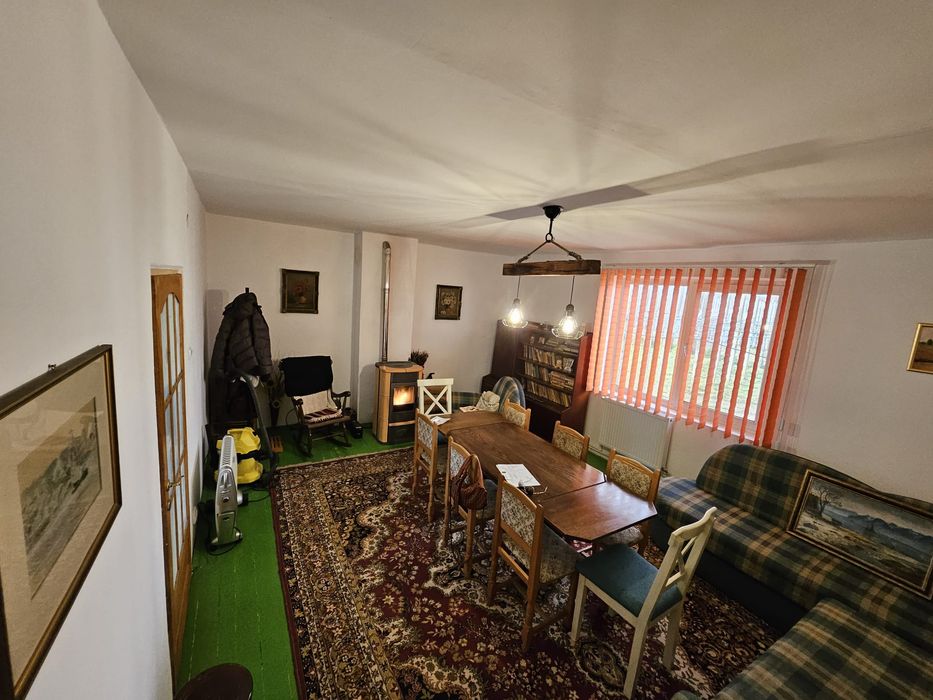 Ferma de vanzare sau la schimb cu teren arabil, imobiliare