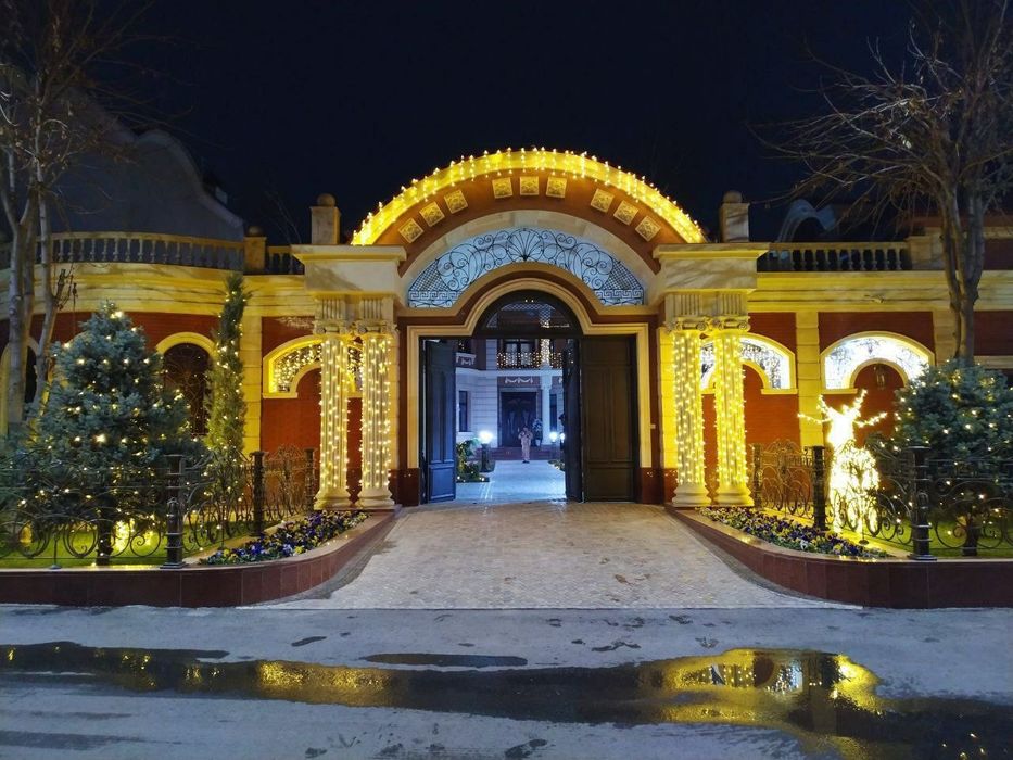 Новогоднии композиции и оформление