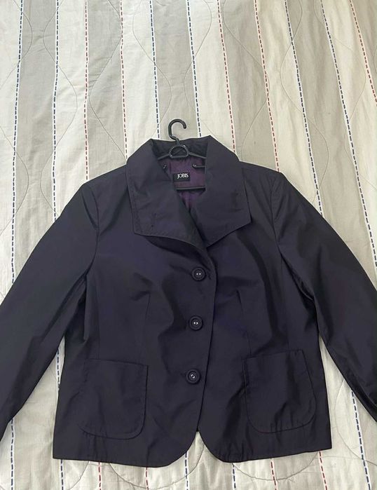 Лилаво сако Jobis