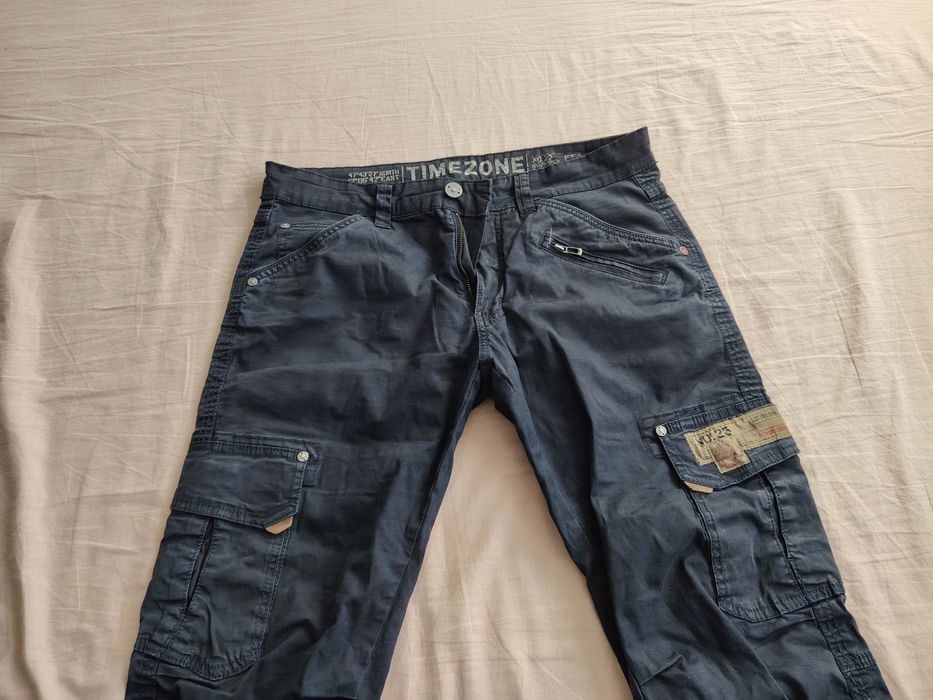 Pantaloni tactici jack&jones!