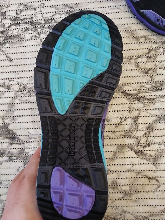 Маратонки Karrimor