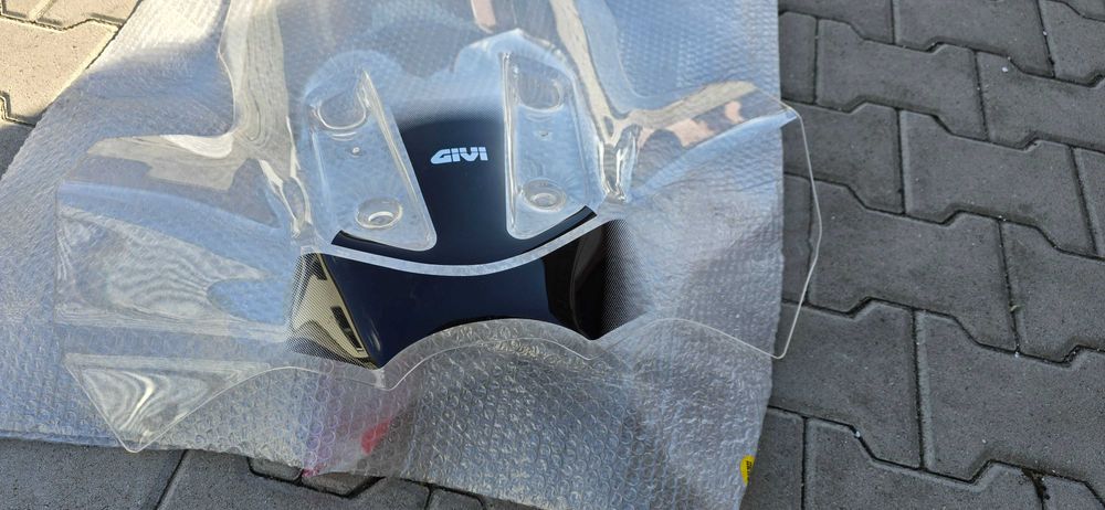 parbriz inalt givi bmw c400