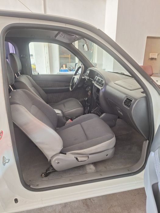 Ford ranger 2.5 diesel 4x4 mic mare clima Ac bena lunga
