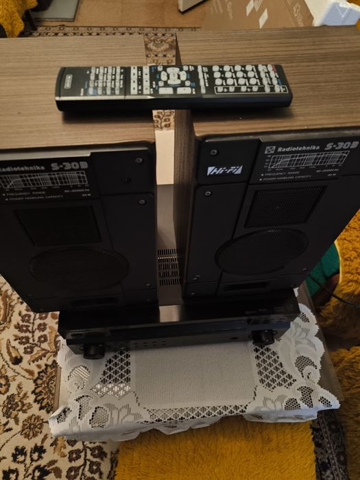 Pioneer vsx-418 с две тонколони