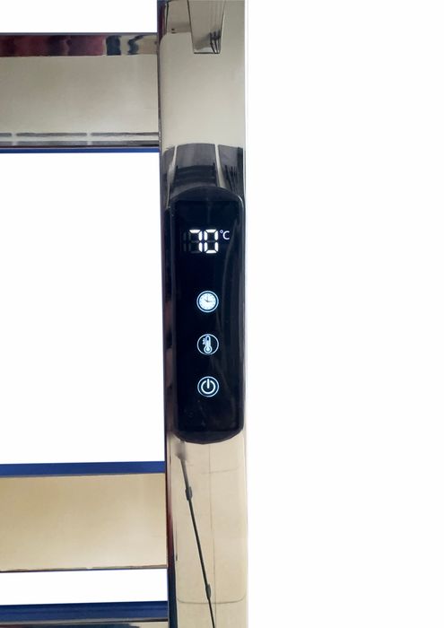 С плоской полочкой Электрический полотенцесушитель