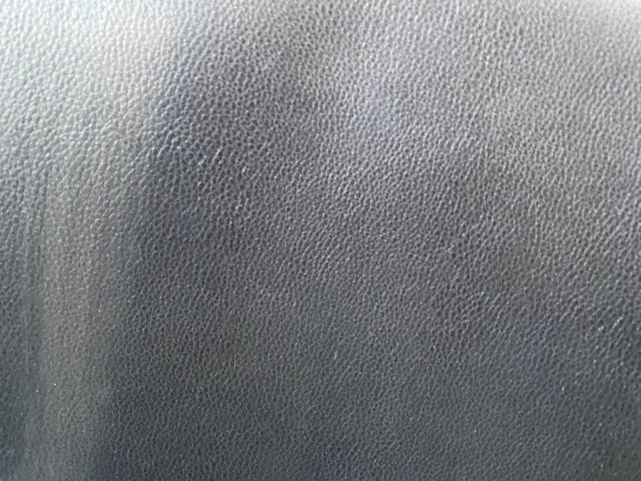 Дизайнерски столове от дания  естествена кожа Якобс Хансен