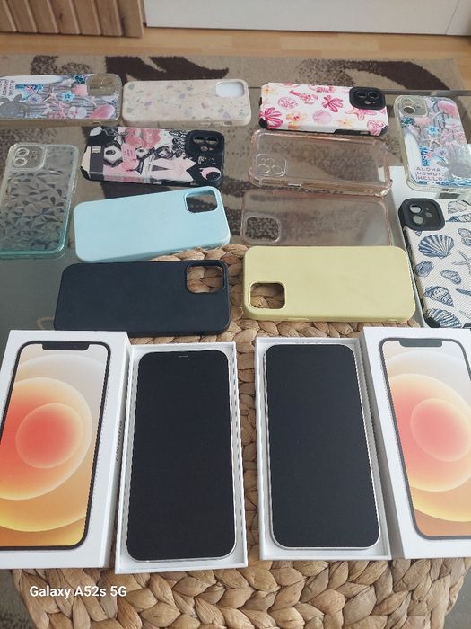 Два броя айфон 12