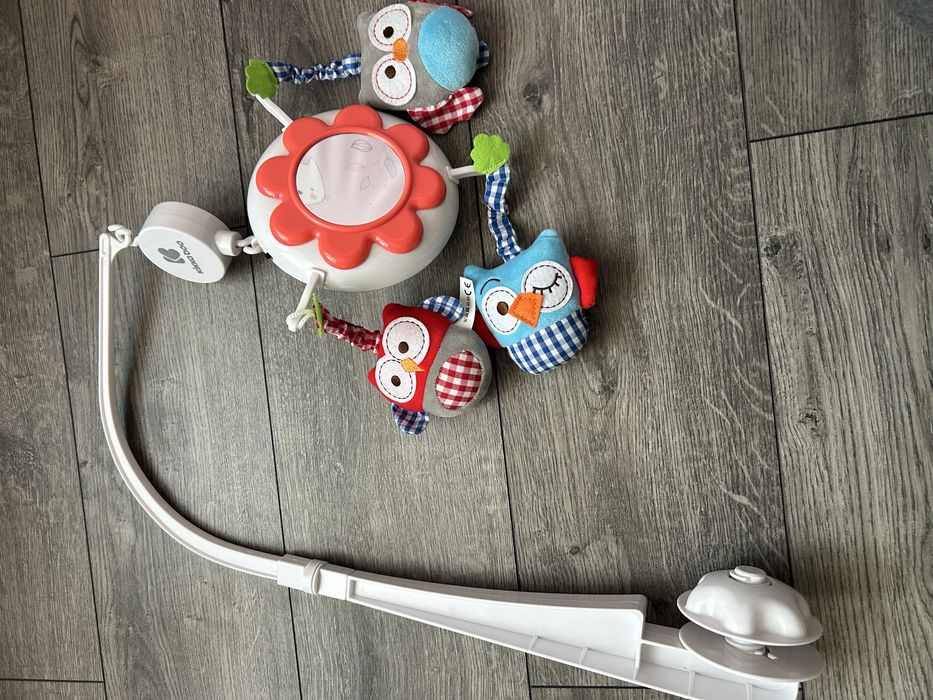 Музикална въртележка за кошара