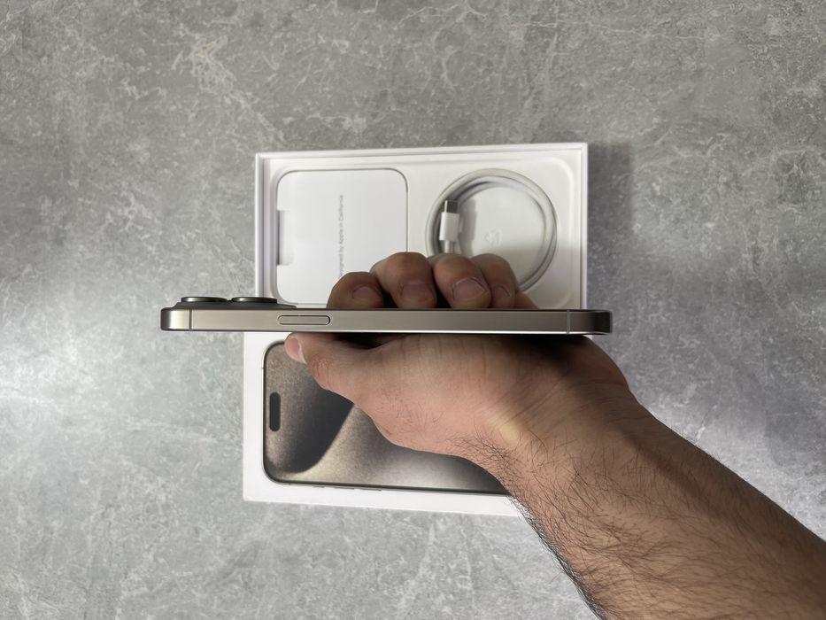 iPhone 15 Pro Max 256GB Natural Titanium