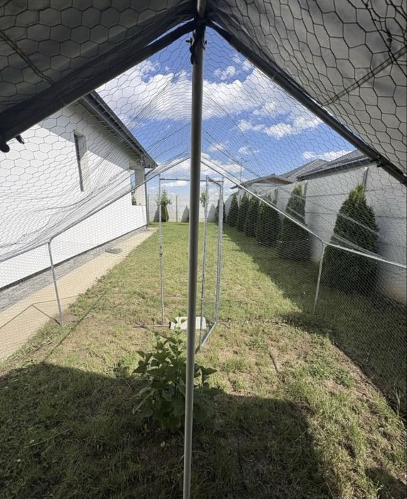 Pawhut tarc Gaini Exterior – Cadru Zincat & Plasa cu Acoperis Impermeabil Argintiu, 300cm x 400cm x 200cm