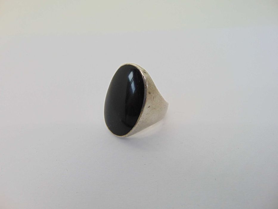Inel din argint cu onix mare
