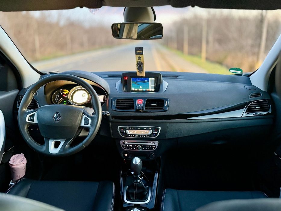 RENAULT Megane 2011 — imagine 5