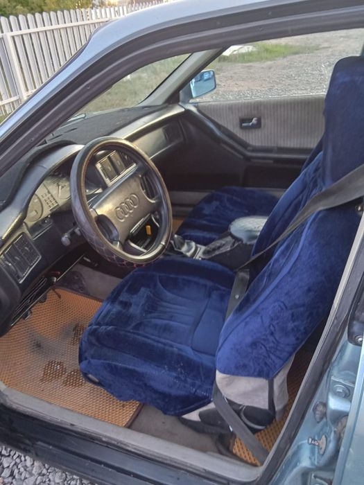 Ауди 80. б3  1990
